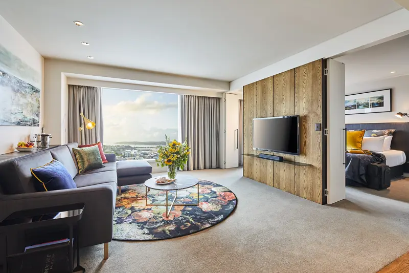 Grand Deluxe Harbour View Suite